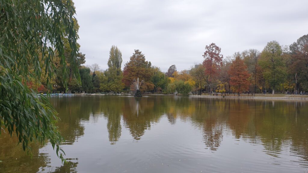 Bucharest parks in November